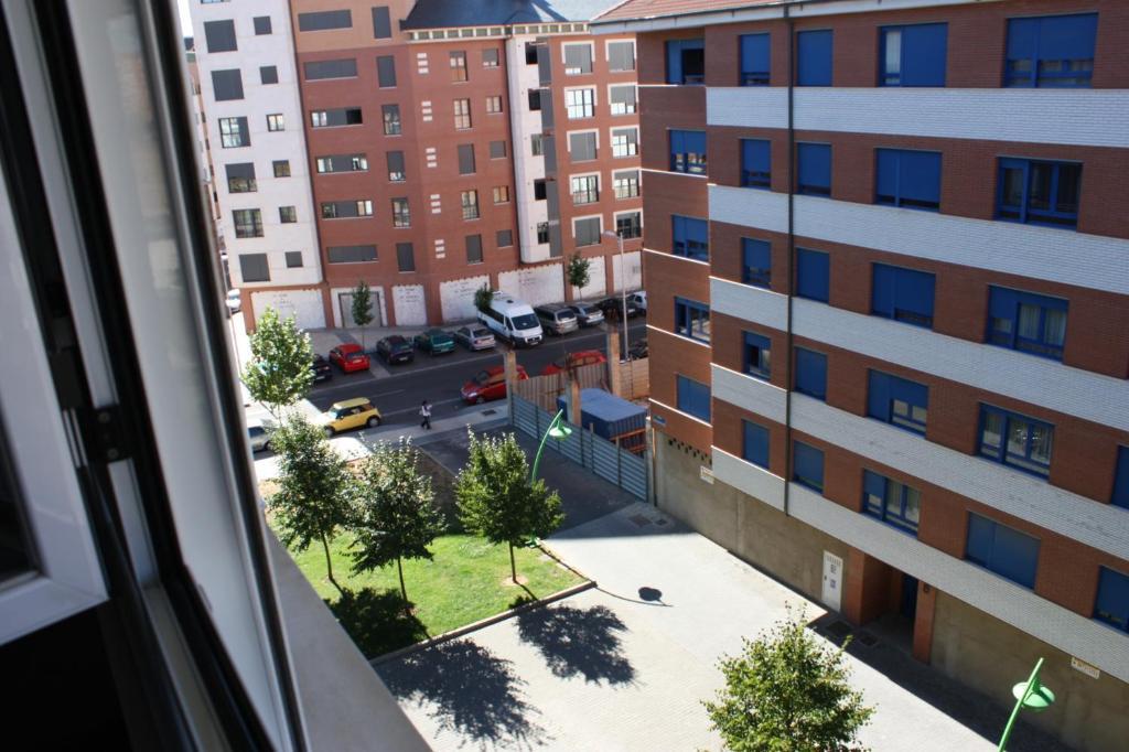 Appartement Apartamento La Cenicienta à León Chambre photo