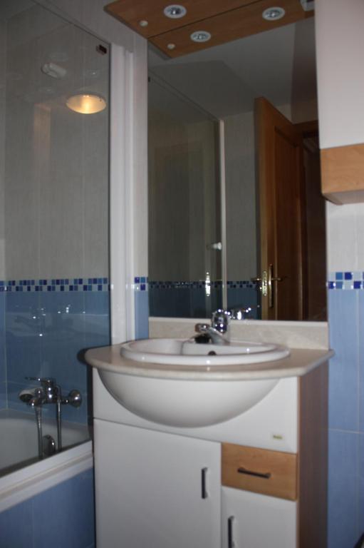 Appartement Apartamento La Cenicienta à León Chambre photo
