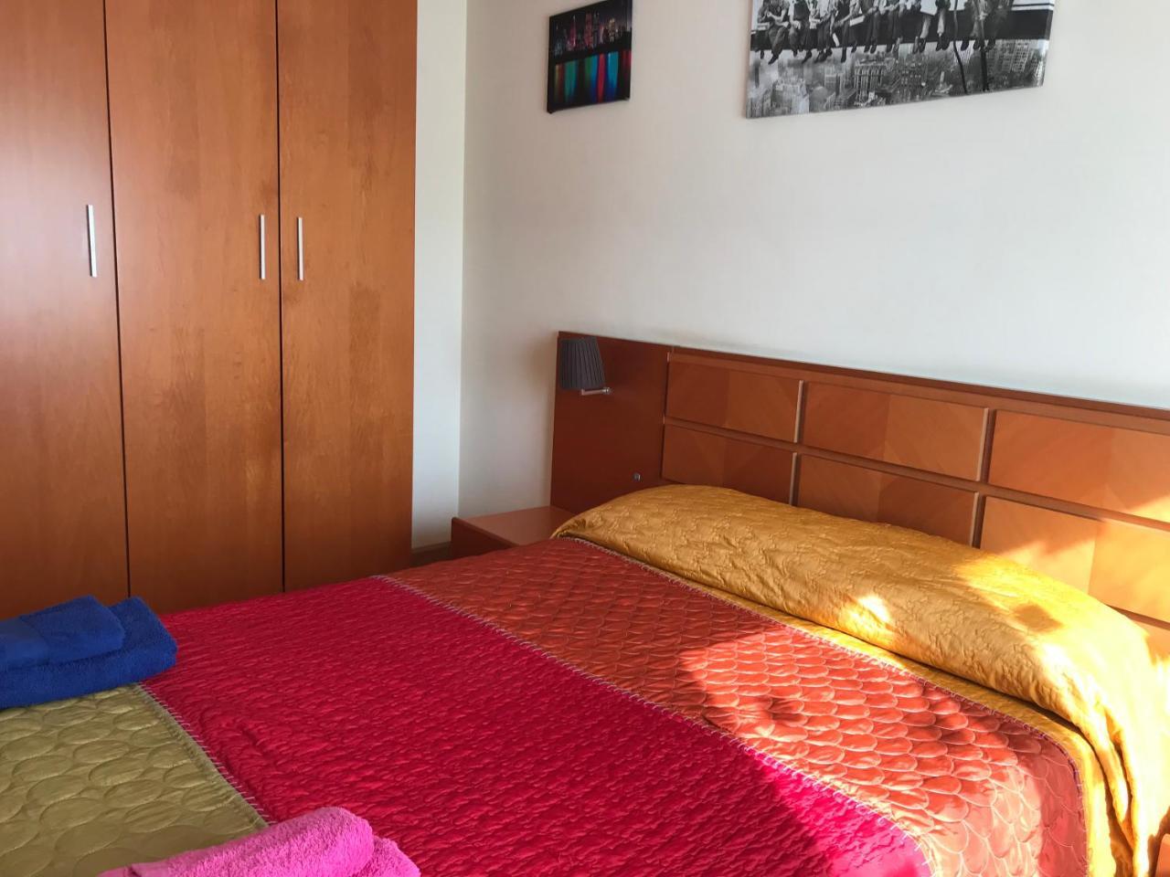 Appartement Apartamento La Cenicienta à León Extérieur photo