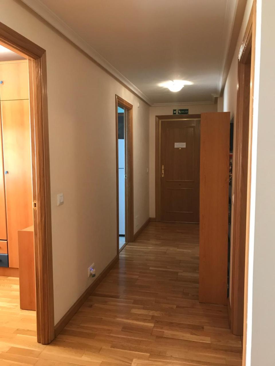 Appartement Apartamento La Cenicienta à León Extérieur photo