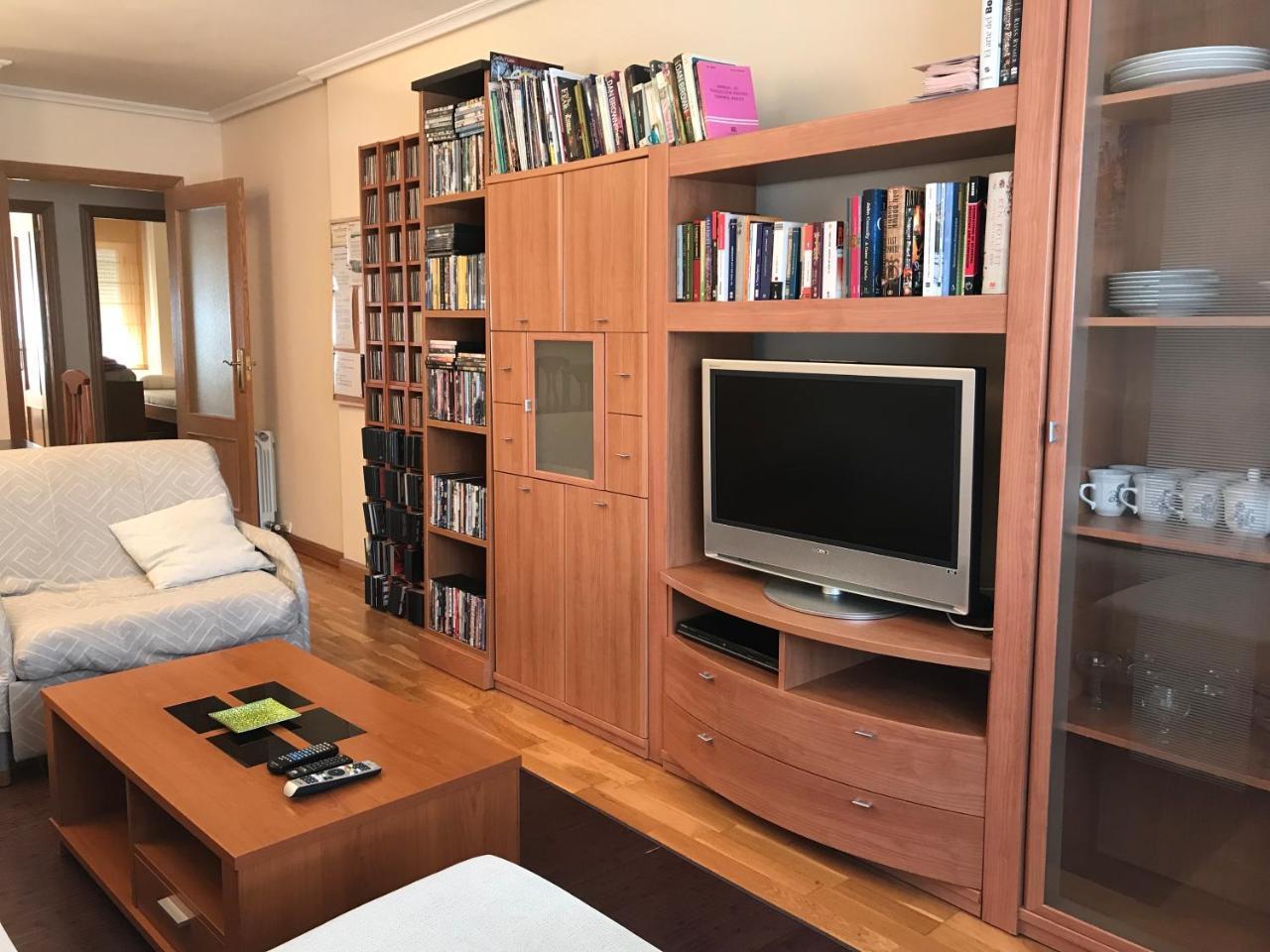 Appartement Apartamento La Cenicienta à León Extérieur photo