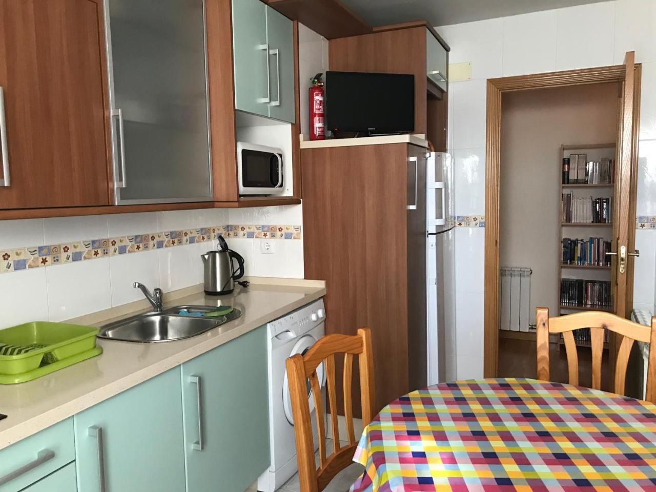 Appartement Apartamento La Cenicienta à León Extérieur photo