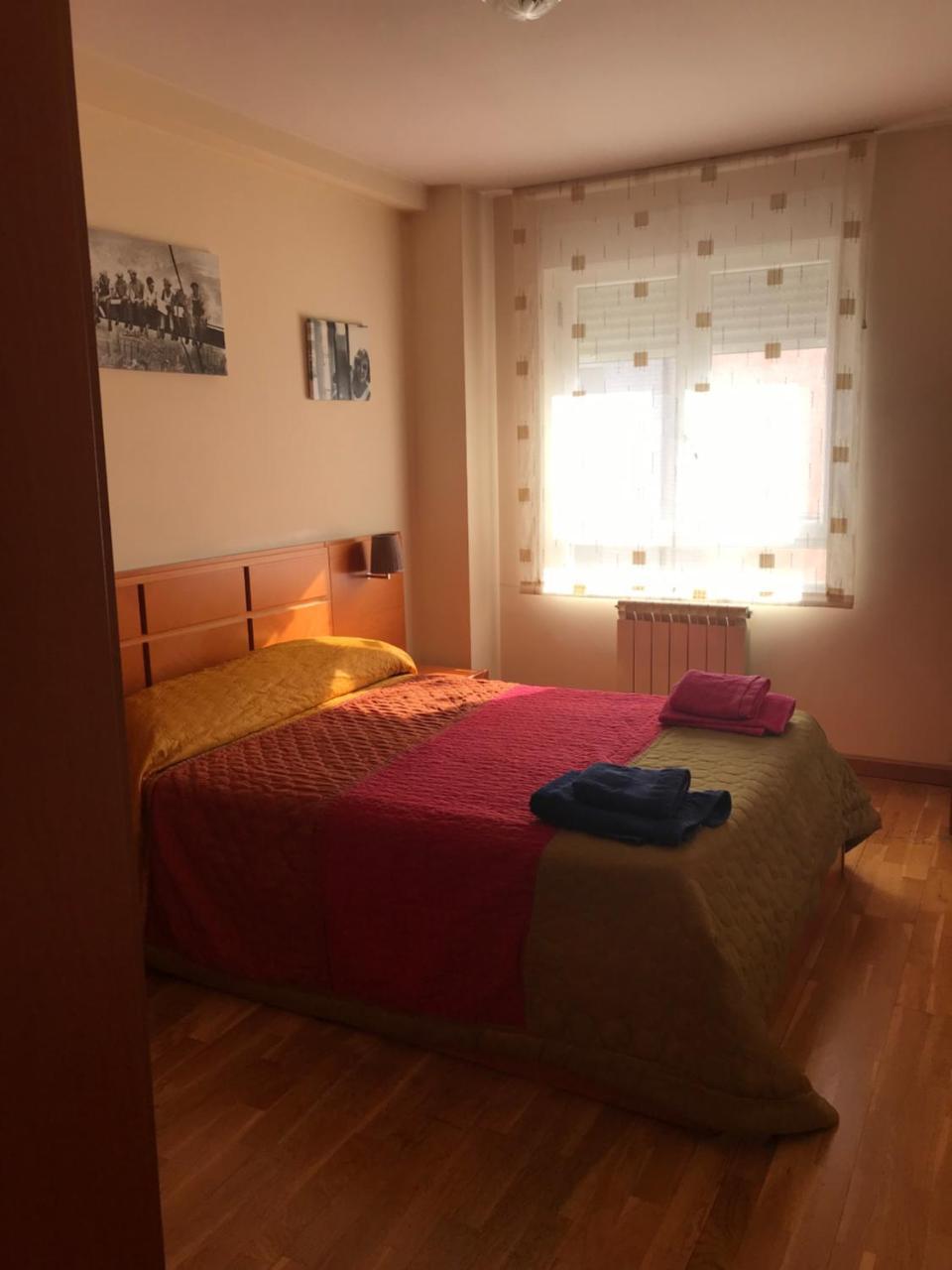 Appartement Apartamento La Cenicienta à León Extérieur photo