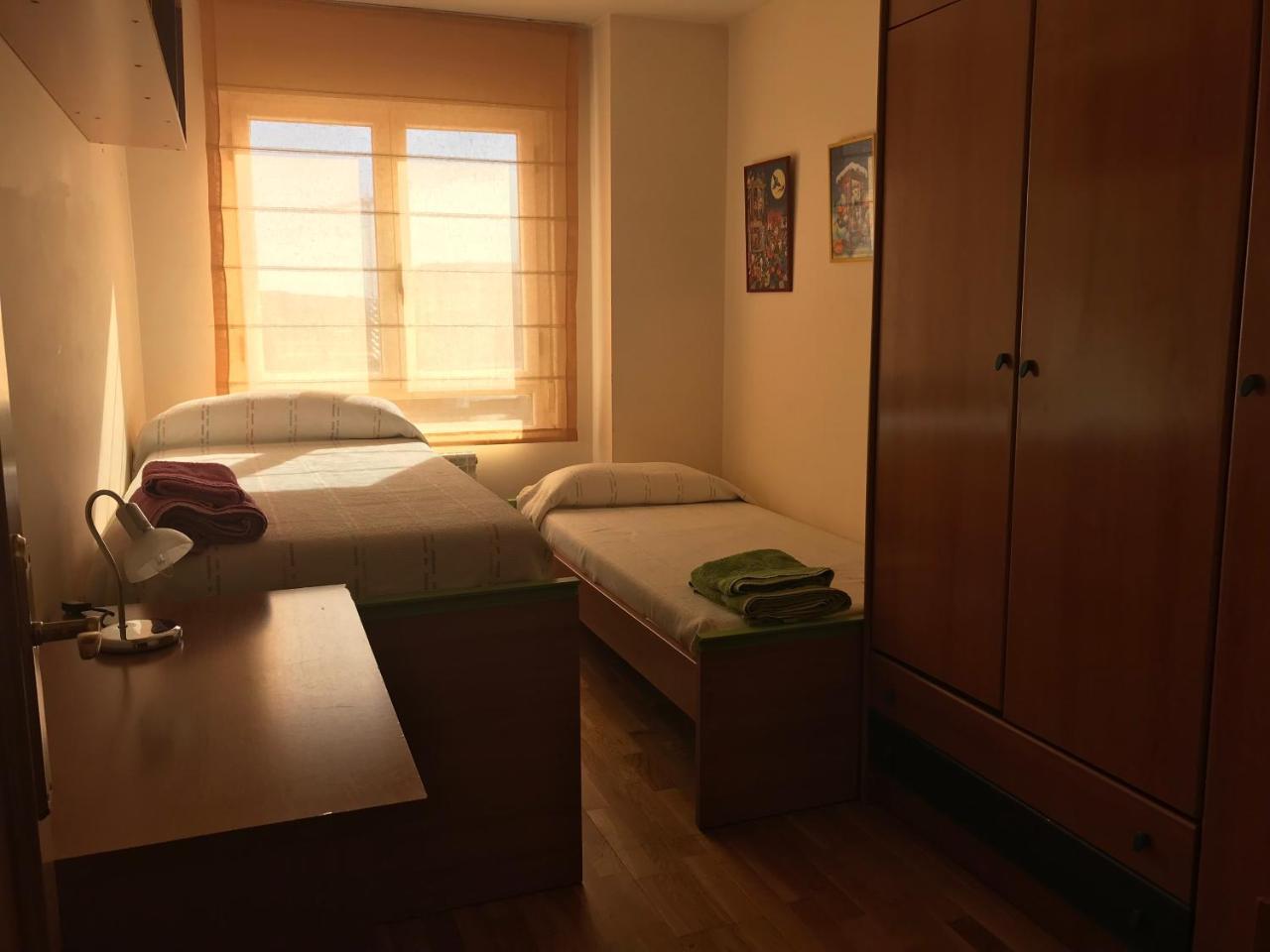 Appartement Apartamento La Cenicienta à León Extérieur photo